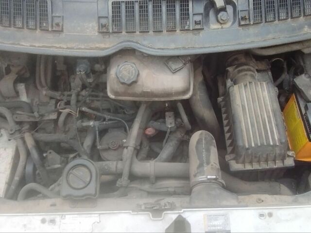 Белый Ситроен Jumpy, объемом двигателя 2 л и пробегом 430 тыс. км за 2450 $, фото 9 на Automoto.ua