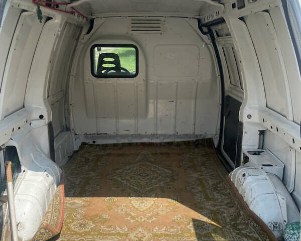 Белый Ситроен Jumpy, объемом двигателя 1.87 л и пробегом 338 тыс. км за 2300 $, фото 16 на Automoto.ua