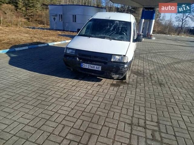 Білий Сітроен Jumpy, об'ємом двигуна 1.9 л та пробігом 284 тис. км за 2600 $, фото 4 на Automoto.ua
