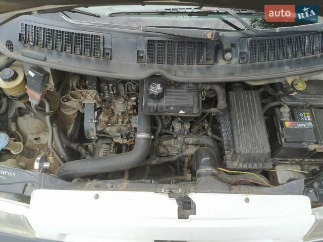 Белый Ситроен Jumpy, объемом двигателя 1.9 л и пробегом 174 тыс. км за 3900 $, фото 18 на Automoto.ua