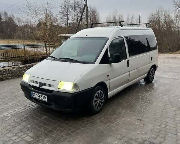 Білий Сітроен Jumpy, об'ємом двигуна 2 л та пробігом 300 тис. км за 2700 $, фото 1 на Automoto.ua