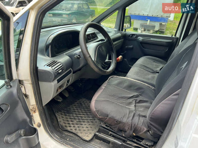 Белый Ситроен Jumpy, объемом двигателя 1.9 л и пробегом 490 тыс. км за 2999 $, фото 7 на Automoto.ua