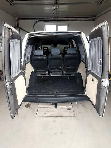 Белый Ситроен Jumpy, объемом двигателя 2 л и пробегом 350 тыс. км за 2999 $, фото 4 на Automoto.ua