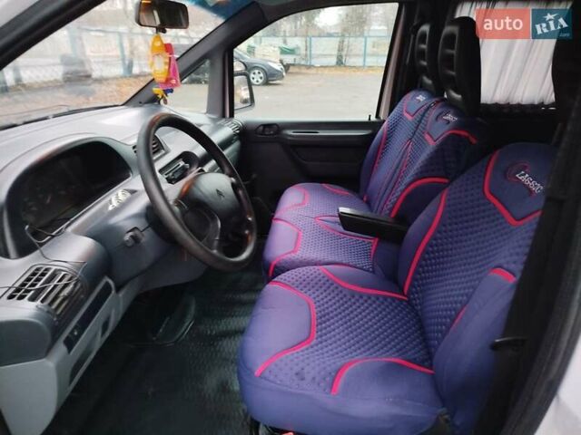 Белый Ситроен Jumpy, объемом двигателя 2 л и пробегом 343 тыс. км за 4500 $, фото 13 на Automoto.ua