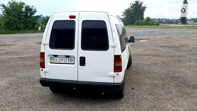 Белый Ситроен Jumpy, объемом двигателя 2 л и пробегом 350 тыс. км за 2999 $, фото 21 на Automoto.ua