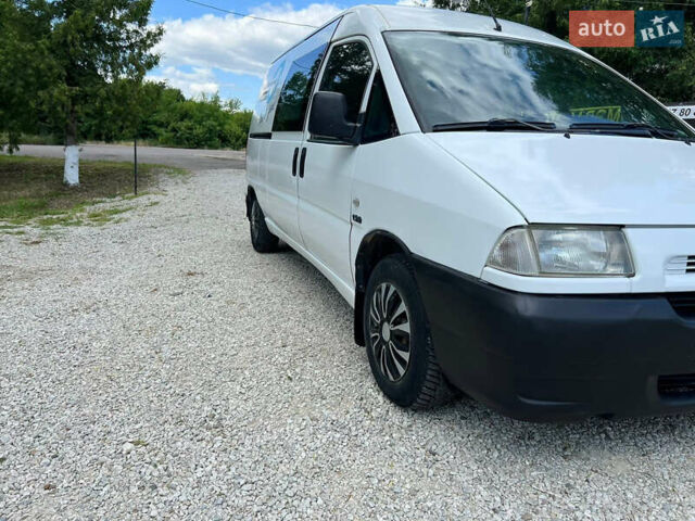 Белый Ситроен Jumpy, объемом двигателя 1.9 л и пробегом 490 тыс. км за 2999 $, фото 2 на Automoto.ua