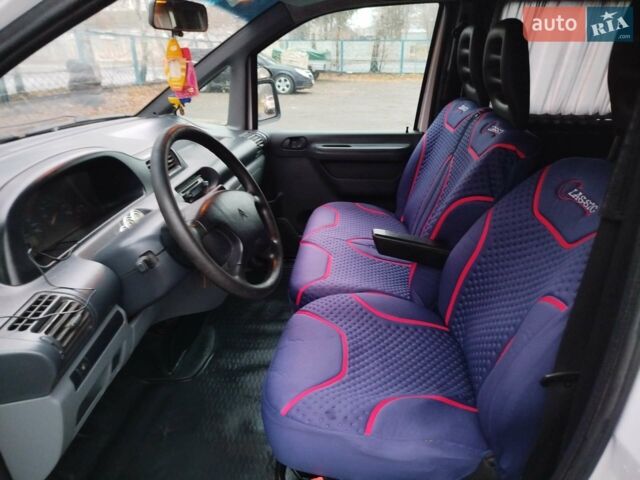 Белый Ситроен Jumpy, объемом двигателя 2 л и пробегом 343 тыс. км за 4500 $, фото 13 на Automoto.ua