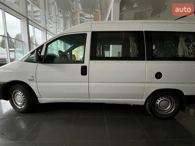 Белый Ситроен Jumpy, объемом двигателя 1.87 л и пробегом 202 тыс. км за 4600 $, фото 3 на Automoto.ua