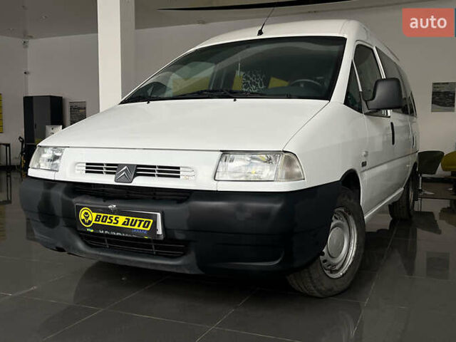Белый Ситроен Jumpy, объемом двигателя 1.87 л и пробегом 202 тыс. км за 4600 $, фото 2 на Automoto.ua