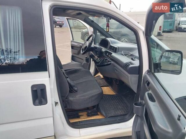 Белый Ситроен Jumpy, объемом двигателя 1.87 л и пробегом 300 тыс. км за 3600 $, фото 16 на Automoto.ua