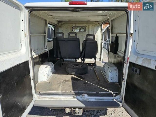 Белый Ситроен Jumpy, объемом двигателя 2 л и пробегом 345 тыс. км за 5500 $, фото 11 на Automoto.ua