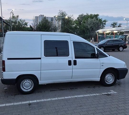 Белый Ситроен Jumpy, объемом двигателя 1.91 л и пробегом 158 тыс. км за 3900 $, фото 2 на Automoto.ua