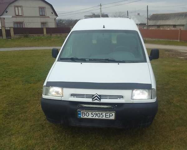 Белый Ситроен Jumpy, объемом двигателя 2 л и пробегом 418 тыс. км за 3700 $, фото 2 на Automoto.ua