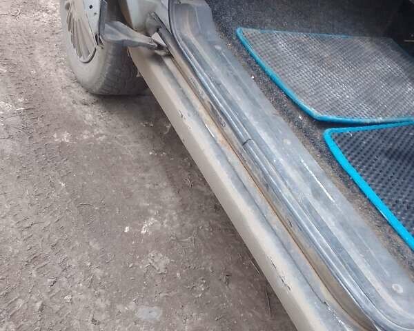 Белый Ситроен Jumpy, объемом двигателя 2 л и пробегом 418 тыс. км за 3700 $, фото 24 на Automoto.ua