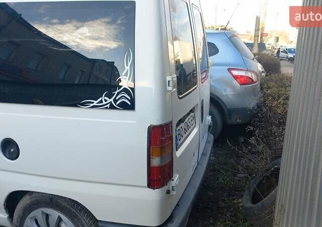 Белый Ситроен Jumpy, объемом двигателя 2 л и пробегом 250 тыс. км за 1500 $, фото 2 на Automoto.ua
