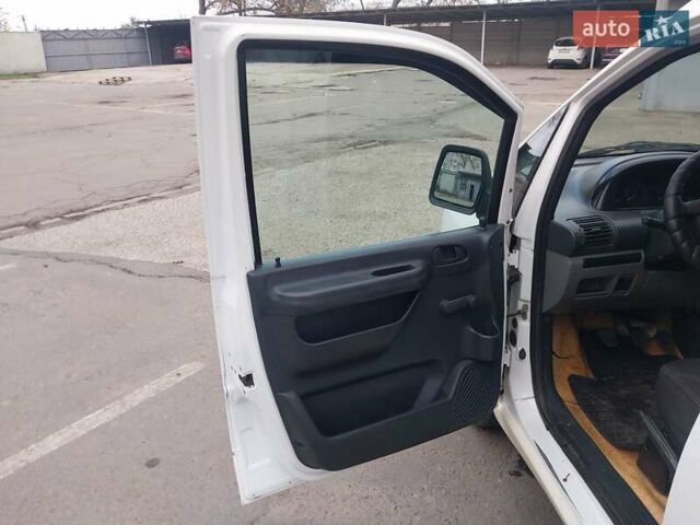 Белый Ситроен Jumpy, объемом двигателя 1.87 л и пробегом 300 тыс. км за 3600 $, фото 12 на Automoto.ua