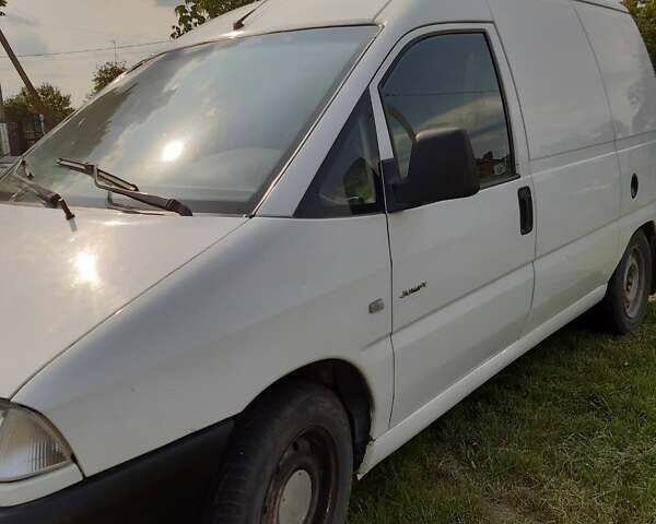 Білий Сітроен Jumpy, об'ємом двигуна 2 л та пробігом 380 тис. км за 1600 $, фото 4 на Automoto.ua