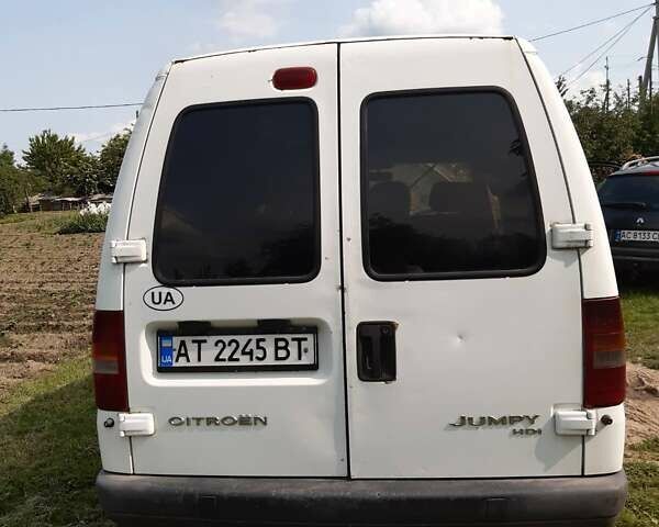 Белый Ситроен Jumpy, объемом двигателя 2 л и пробегом 380 тыс. км за 2300 $, фото 1 на Automoto.ua
