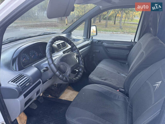 Белый Ситроен Jumpy, объемом двигателя 1.87 л и пробегом 400 тыс. км за 3850 $, фото 7 на Automoto.ua