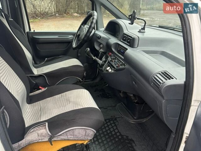 Белый Ситроен Jumpy, объемом двигателя 0 л и пробегом 295 тыс. км за 2450 $, фото 14 на Automoto.ua