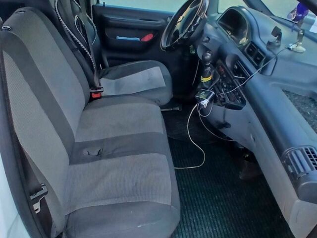 Білий Сітроен Jumpy, об'ємом двигуна 2 л та пробігом 460 тис. км за 3103 $, фото 3 на Automoto.ua