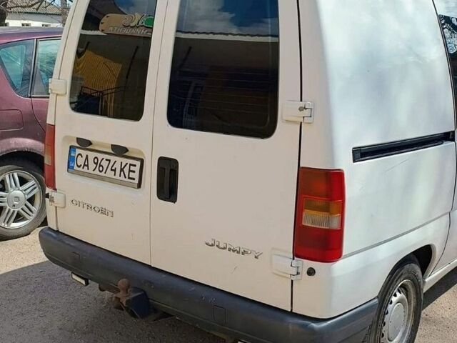 Белый Ситроен Jumpy, объемом двигателя 1.9 л и пробегом 334 тыс. км за 4000 $, фото 3 на Automoto.ua
