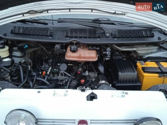 Білий Сітроен Jumpy, об'ємом двигуна 2 л та пробігом 320 тис. км за 3300 $, фото 4 на Automoto.ua