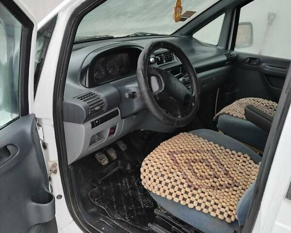 Білий Сітроен Jumpy, об'ємом двигуна 2 л та пробігом 265 тис. км за 3399 $, фото 4 на Automoto.ua