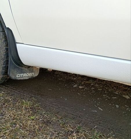 Белый Ситроен Jumpy, объемом двигателя 2 л и пробегом 388 тыс. км за 3700 $, фото 5 на Automoto.ua