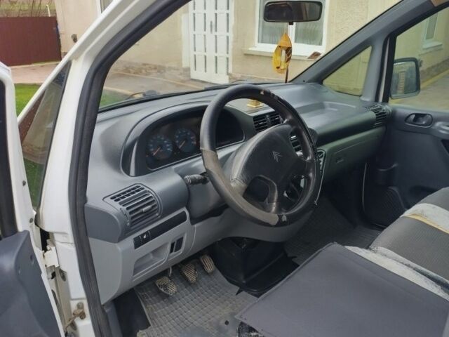 Белый Ситроен Jumpy, объемом двигателя 2 л и пробегом 615 тыс. км за 3450 $, фото 4 на Automoto.ua