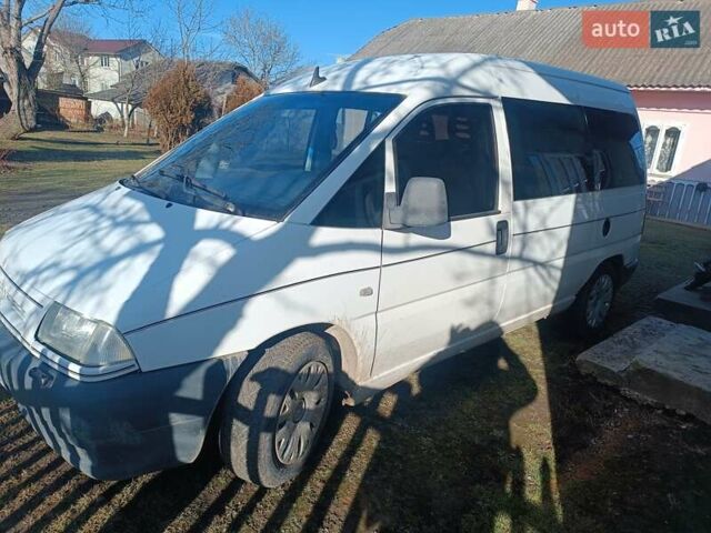 Белый Ситроен Jumpy, объемом двигателя 2 л и пробегом 280 тыс. км за 3400 $, фото 4 на Automoto.ua