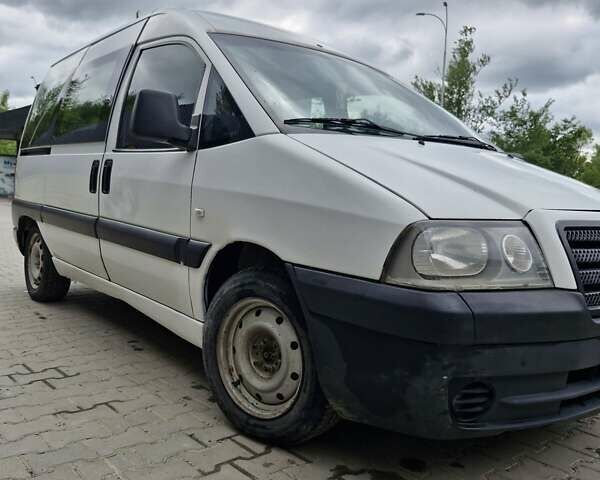 Белый Ситроен Jumpy, объемом двигателя 1.9 л и пробегом 296 тыс. км за 2600 $, фото 8 на Automoto.ua
