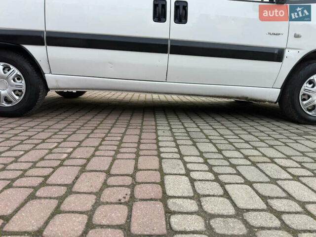Белый Ситроен Jumpy, объемом двигателя 1.9 л и пробегом 309 тыс. км за 3999 $, фото 11 на Automoto.ua