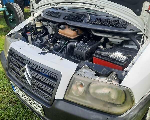 Белый Ситроен Jumpy, объемом двигателя 1.87 л и пробегом 225 тыс. км за 3700 $, фото 2 на Automoto.ua