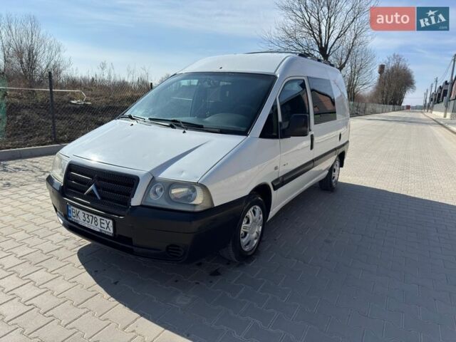 Белый Ситроен Jumpy, объемом двигателя 1.87 л и пробегом 310 тыс. км за 3700 $, фото 3 на Automoto.ua
