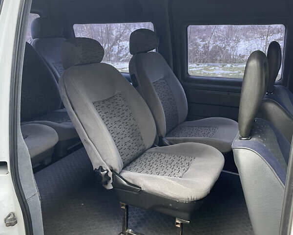 Белый Ситроен Jumpy, объемом двигателя 2 л и пробегом 226 тыс. км за 3900 $, фото 6 на Automoto.ua