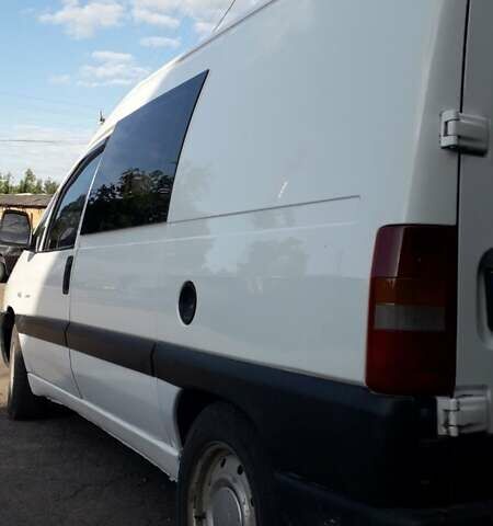 Білий Сітроен Jumpy, об'ємом двигуна 2 л та пробігом 227 тис. км за 4200 $, фото 2 на Automoto.ua