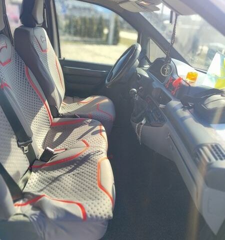 Білий Сітроен Jumpy, об'ємом двигуна 2 л та пробігом 316 тис. км за 5000 $, фото 2 на Automoto.ua