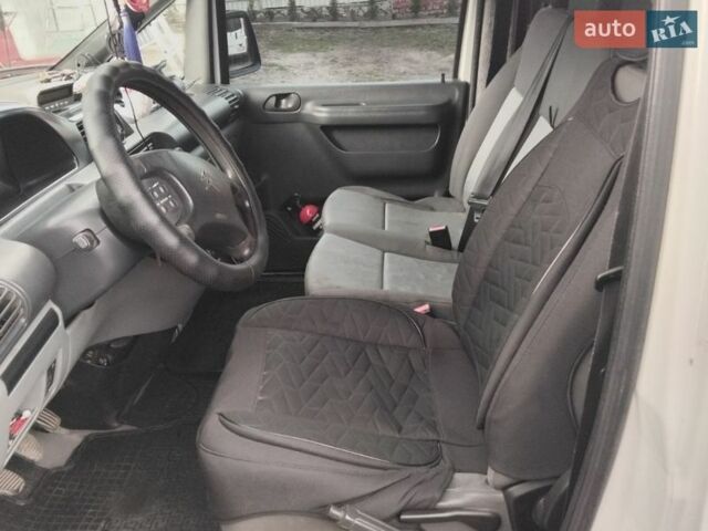 Белый Ситроен Jumpy, объемом двигателя 2 л и пробегом 245 тыс. км за 4200 $, фото 7 на Automoto.ua