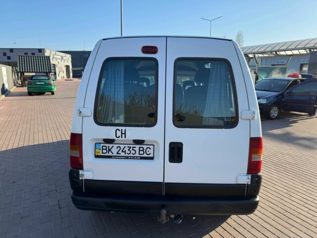 Белый Ситроен Jumpy, объемом двигателя 1.9 л и пробегом 231 тыс. км за 3900 $, фото 4 на Automoto.ua
