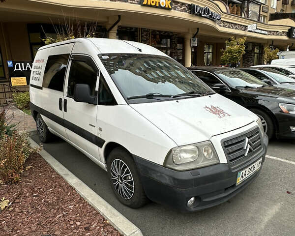Білий Сітроен Jumpy, об'ємом двигуна 0 л та пробігом 330 тис. км за 4400 $, фото 2 на Automoto.ua