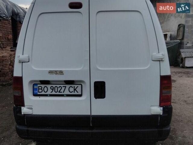 Белый Ситроен Jumpy, объемом двигателя 2 л и пробегом 245 тыс. км за 4200 $, фото 3 на Automoto.ua
