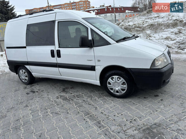 Белый Ситроен Jumpy, объемом двигателя 1.87 л и пробегом 310 тыс. км за 3999 $, фото 3 на Automoto.ua