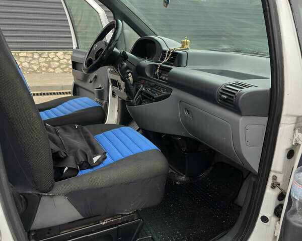 Белый Ситроен Jumpy, объемом двигателя 1.87 л и пробегом 270 тыс. км за 3650 $, фото 13 на Automoto.ua