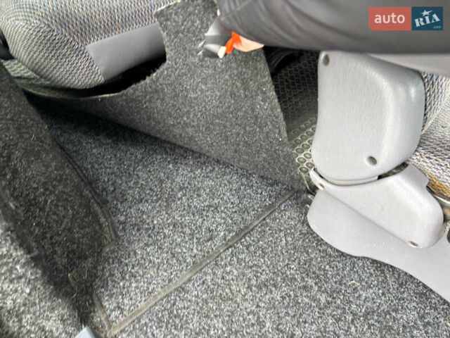 Белый Ситроен Jumpy, объемом двигателя 2 л и пробегом 230 тыс. км за 4800 $, фото 12 на Automoto.ua