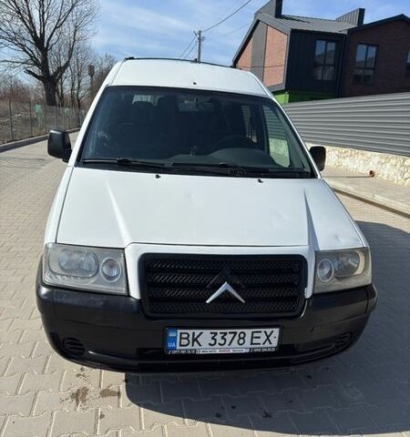 Белый Ситроен Jumpy, объемом двигателя 1.87 л и пробегом 310 тыс. км за 3700 $, фото 4 на Automoto.ua