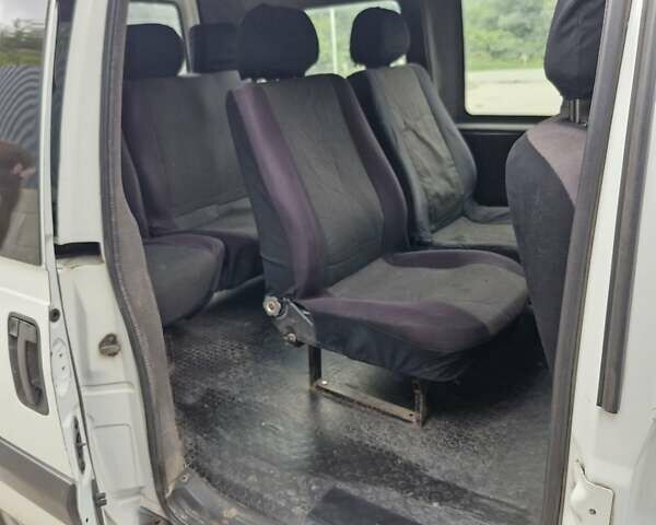 Белый Ситроен Jumpy, объемом двигателя 1.9 л и пробегом 296 тыс. км за 2600 $, фото 11 на Automoto.ua