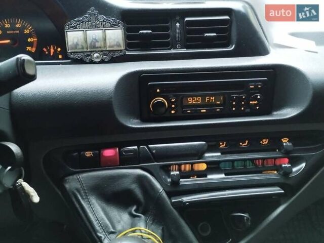 Белый Ситроен Jumpy, объемом двигателя 2 л и пробегом 315 тыс. км за 4800 $, фото 6 на Automoto.ua