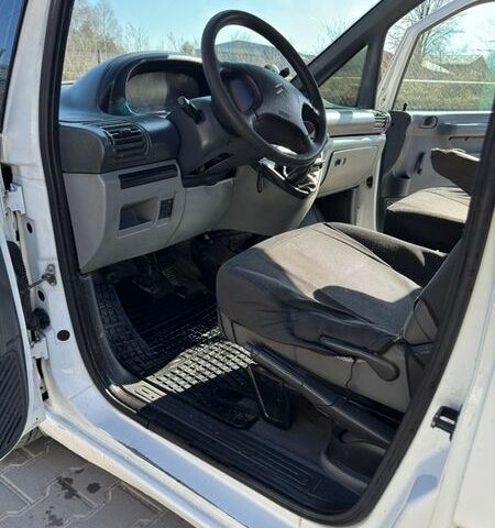 Белый Ситроен Jumpy, объемом двигателя 1.87 л и пробегом 310 тыс. км за 3700 $, фото 15 на Automoto.ua
