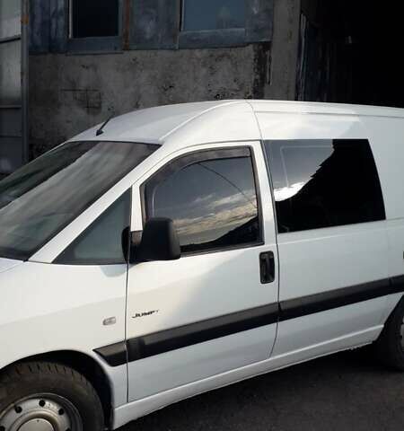 Білий Сітроен Jumpy, об'ємом двигуна 2 л та пробігом 227 тис. км за 4200 $, фото 1 на Automoto.ua